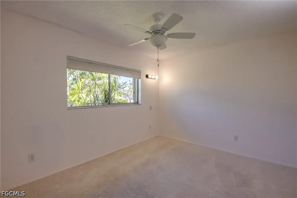 1419 SE 39th Terrace Cape Coral FL 33904