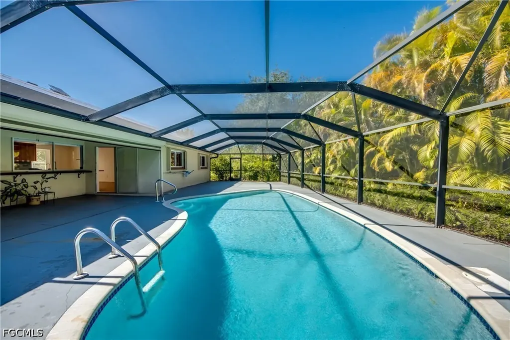 1419 SE 39th Terrace Cape Coral FL 33904