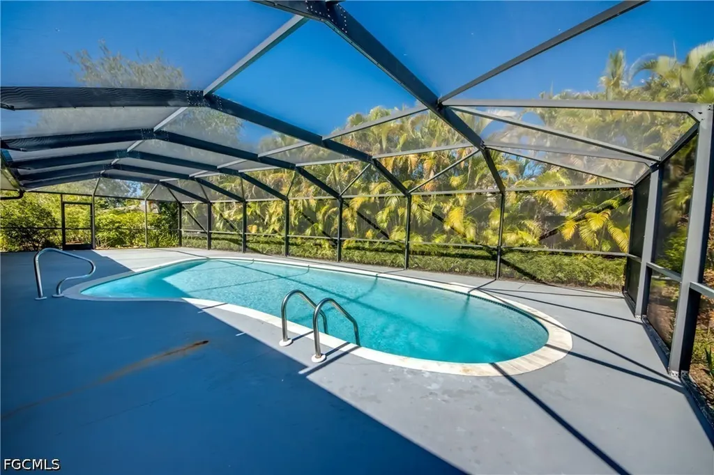 1419 SE 39th Terrace Cape Coral FL 33904