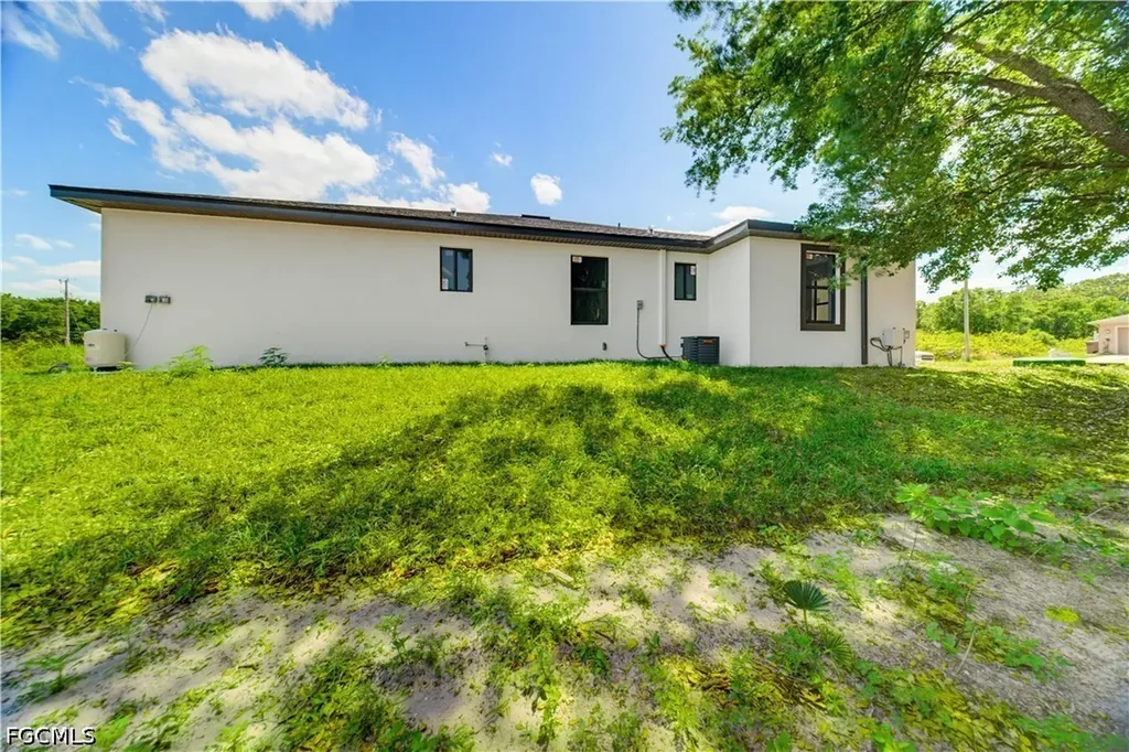 505-507 Piedmont Street Lehigh Acres FL 33974