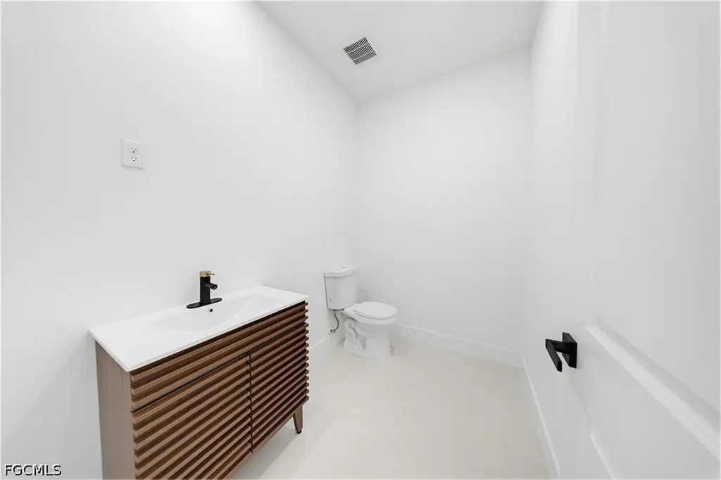 505-507 Piedmont Street Lehigh Acres FL 33974