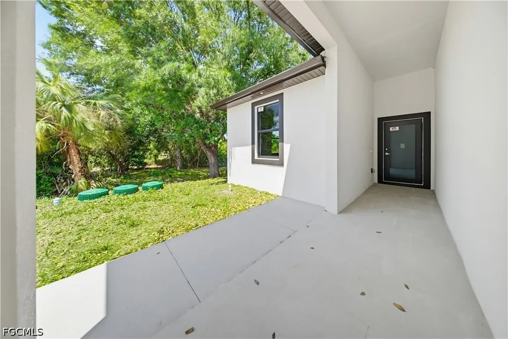 505-507 Piedmont Street Lehigh Acres FL 33974