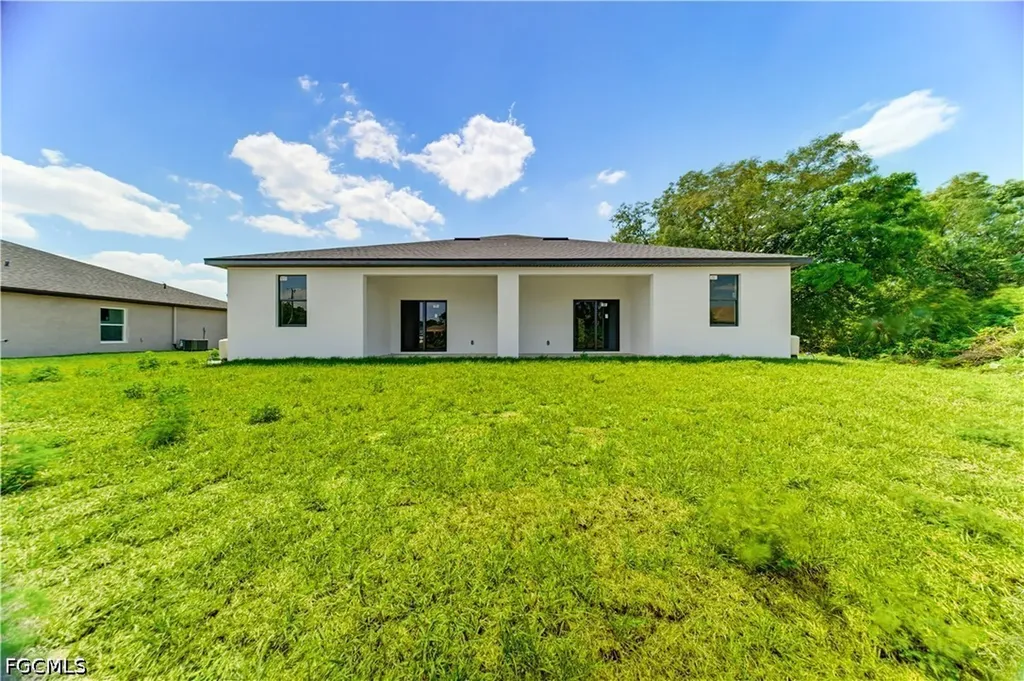 505-507 Piedmont Street Lehigh Acres FL 33974