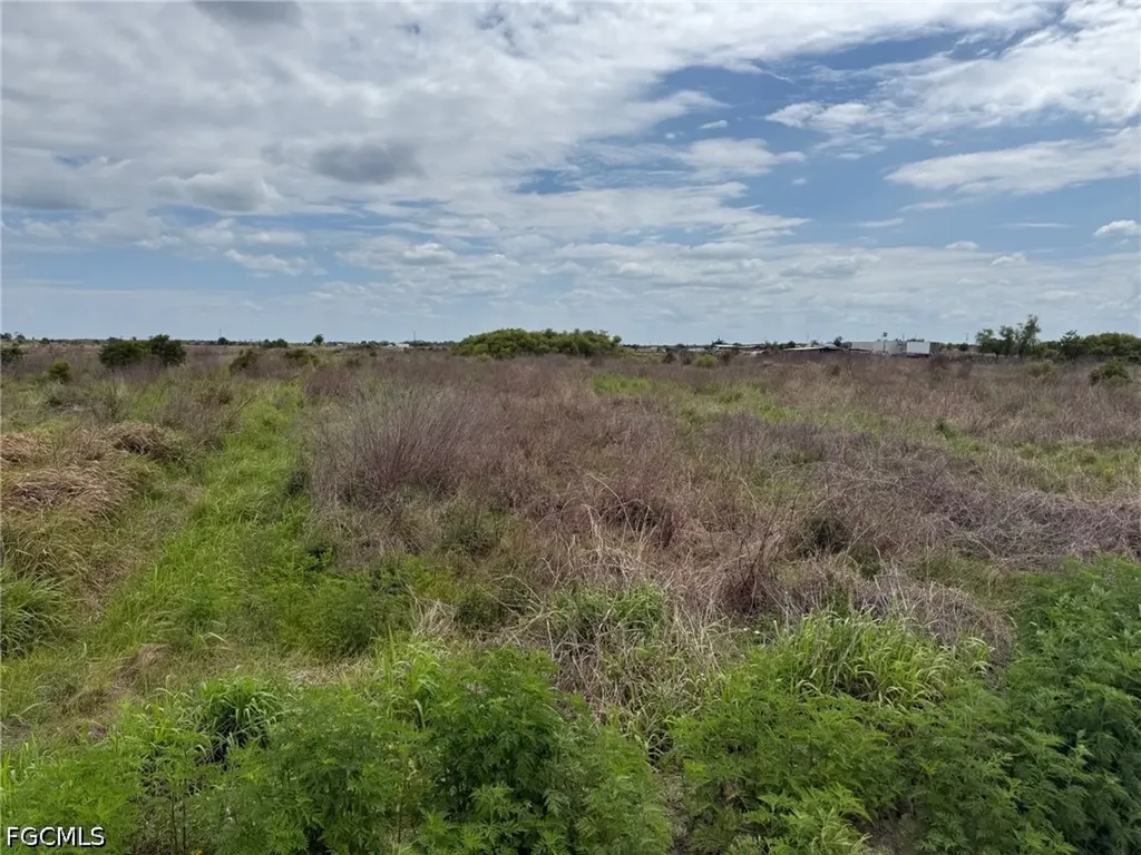 6435 1st Road Labelle FL 33935