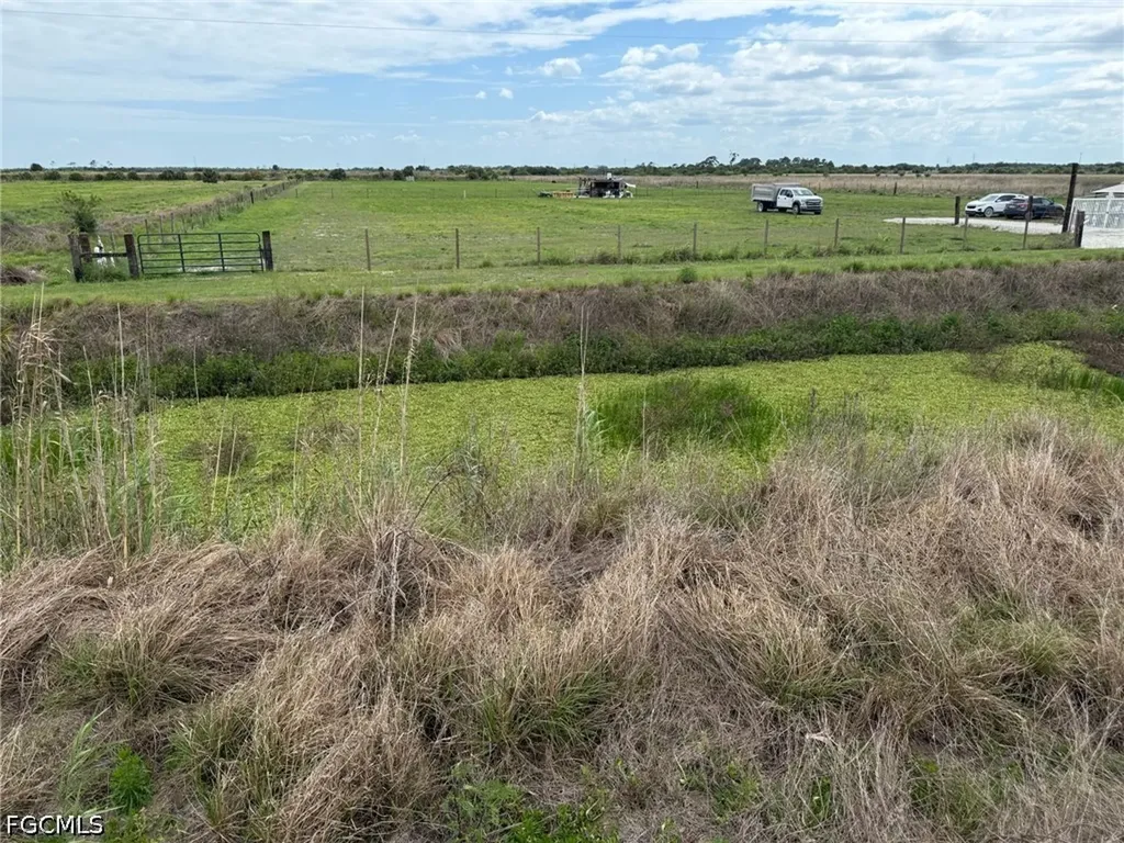 6435 1st Road Labelle FL 33935