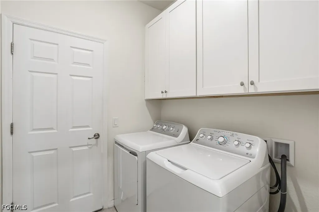 1815 Alameda Drive Naples FL 34120