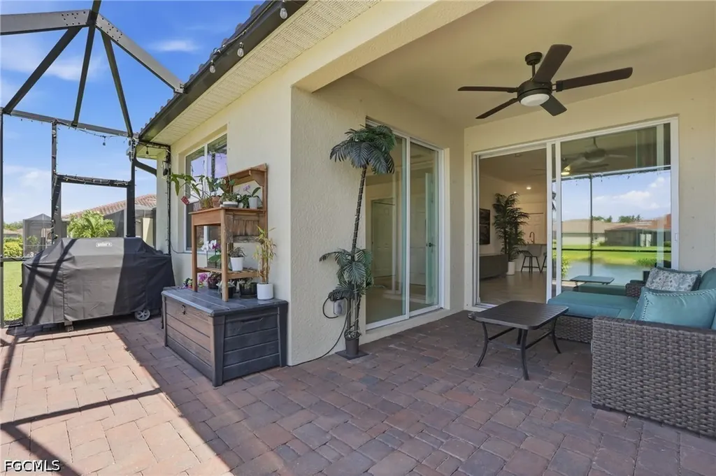 1815 Alameda Drive Naples FL 34120