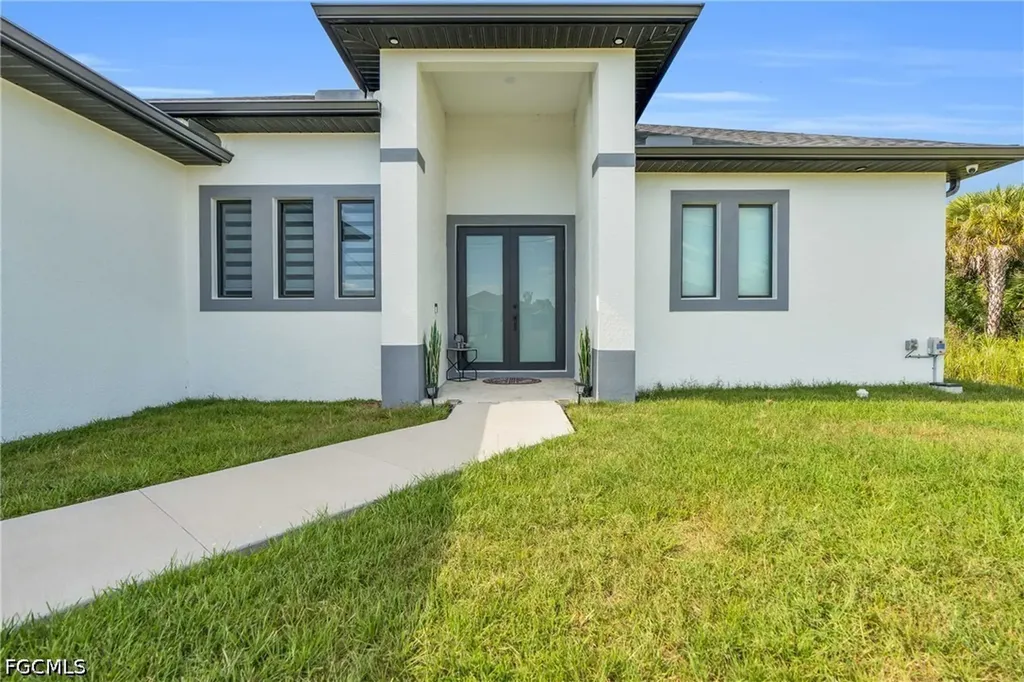 2908 25th Street W Lehigh Acres FL 33971