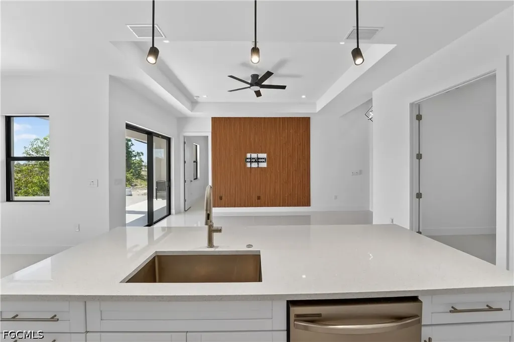 4333 NW 36th Avenue Cape Coral FL 33993
