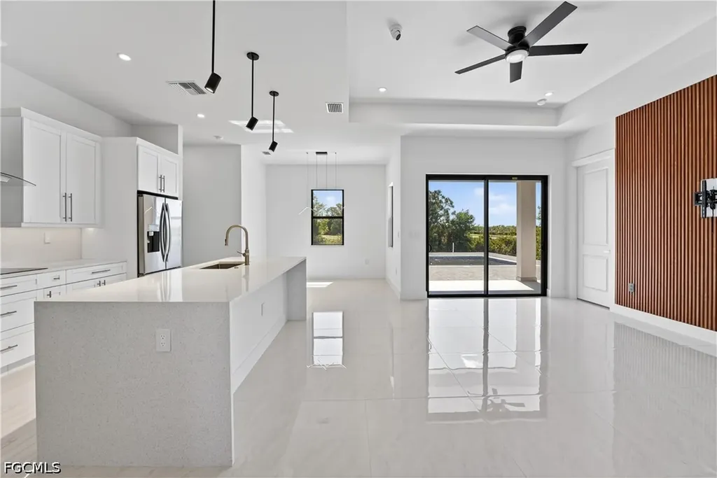 4333 NW 36th Avenue Cape Coral FL 33993