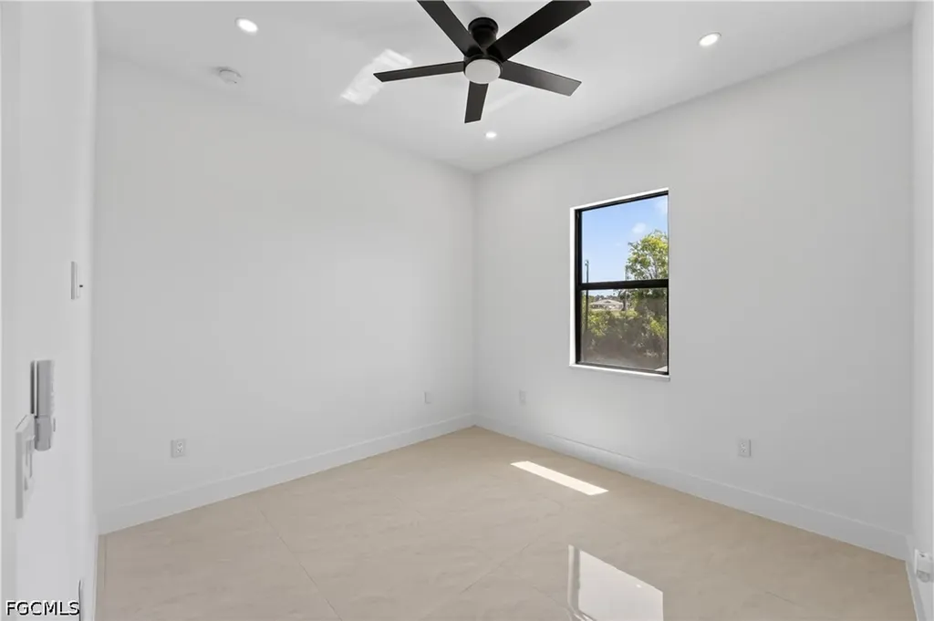 4333 NW 36th Avenue Cape Coral FL 33993