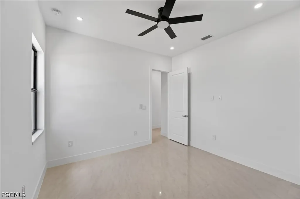 4333 NW 36th Avenue Cape Coral FL 33993