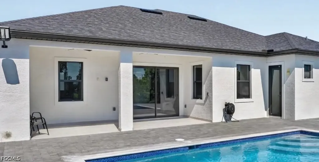 4333 NW 36th Avenue Cape Coral FL 33993