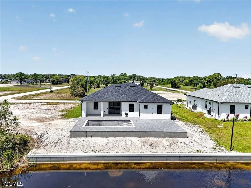 4333 NW 36th Avenue Cape Coral FL 33993
