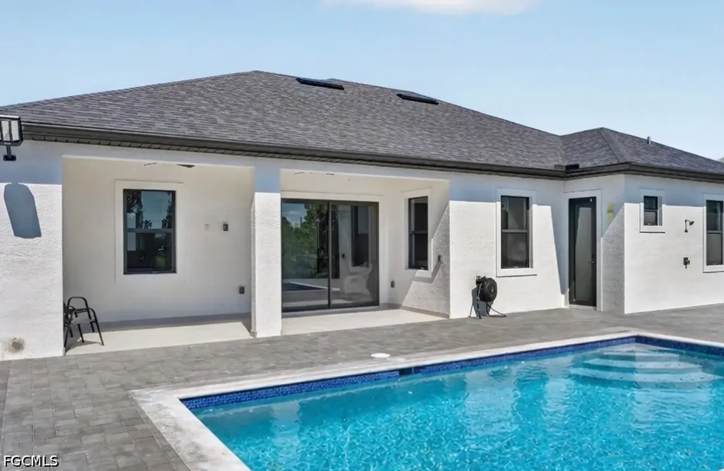 4333 NW 36th Avenue Cape Coral FL 33993