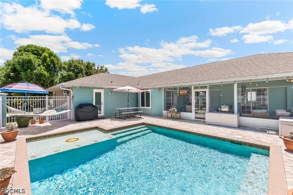 17593 Moorfield Drive Fort Myers FL 33908