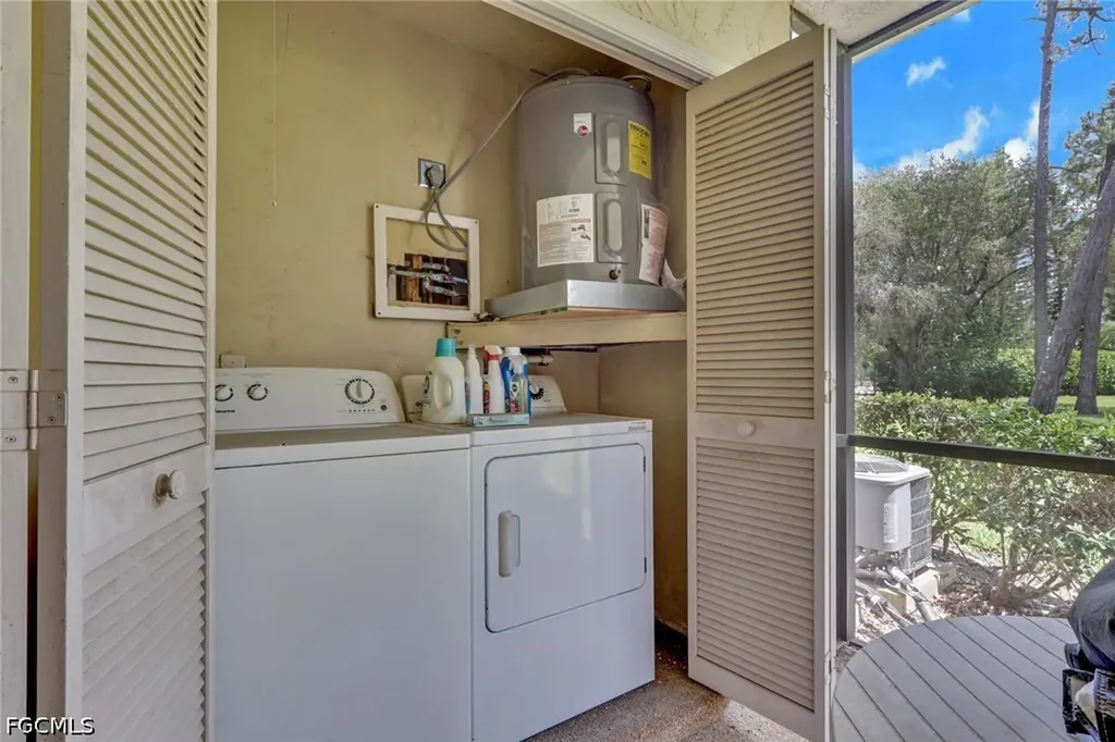 5809 Rattlesnake Hammock Road Naples FL 34108