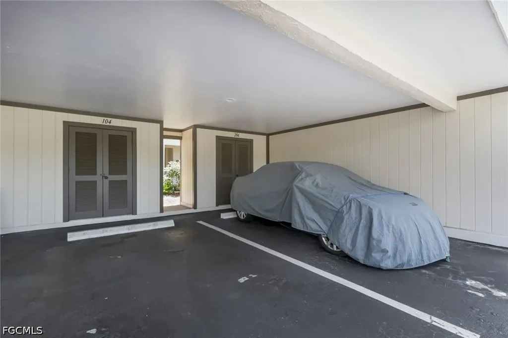 5809 Rattlesnake Hammock Road Naples FL 34108