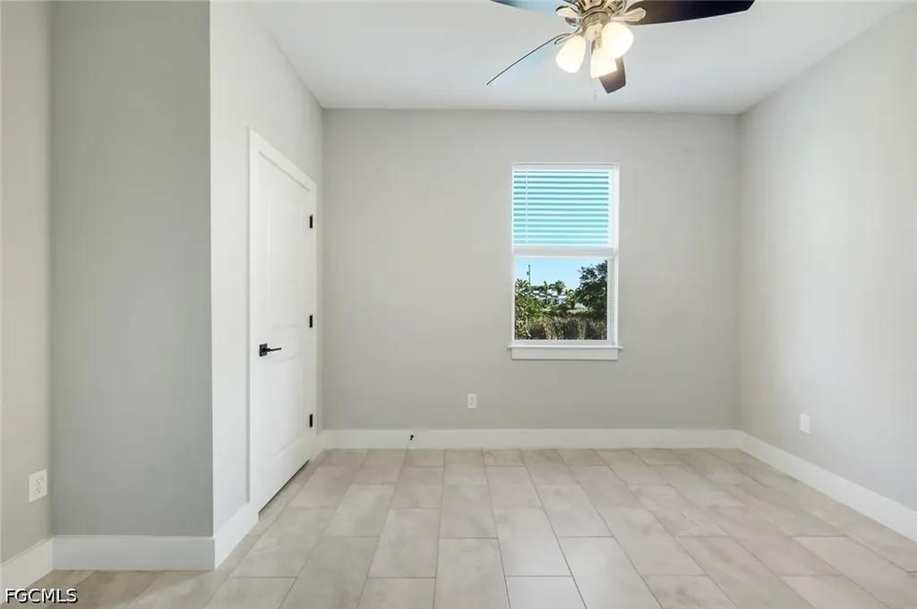 421 NE 19th Terrace Cape Coral FL 33909
