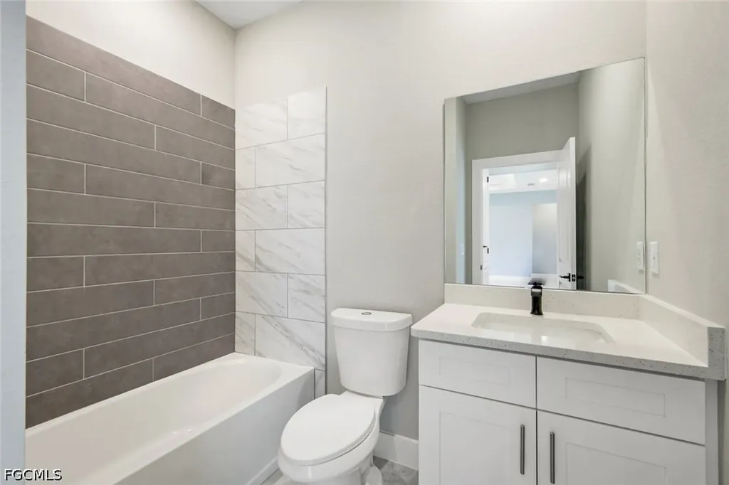 421 NE 19th Terrace Cape Coral FL 33909