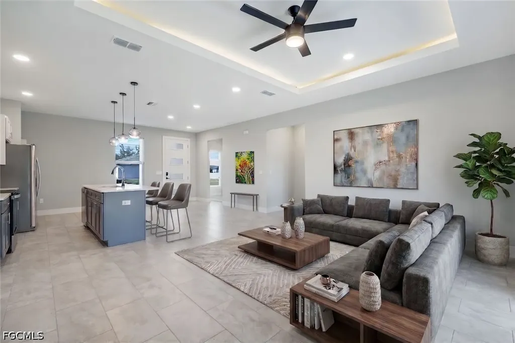 421 NE 19th Terrace Cape Coral FL 33909
