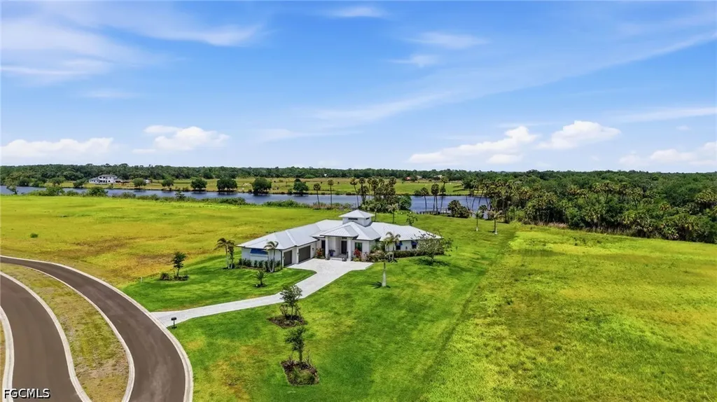 22833 Yellow Button Lane Alva FL 33920