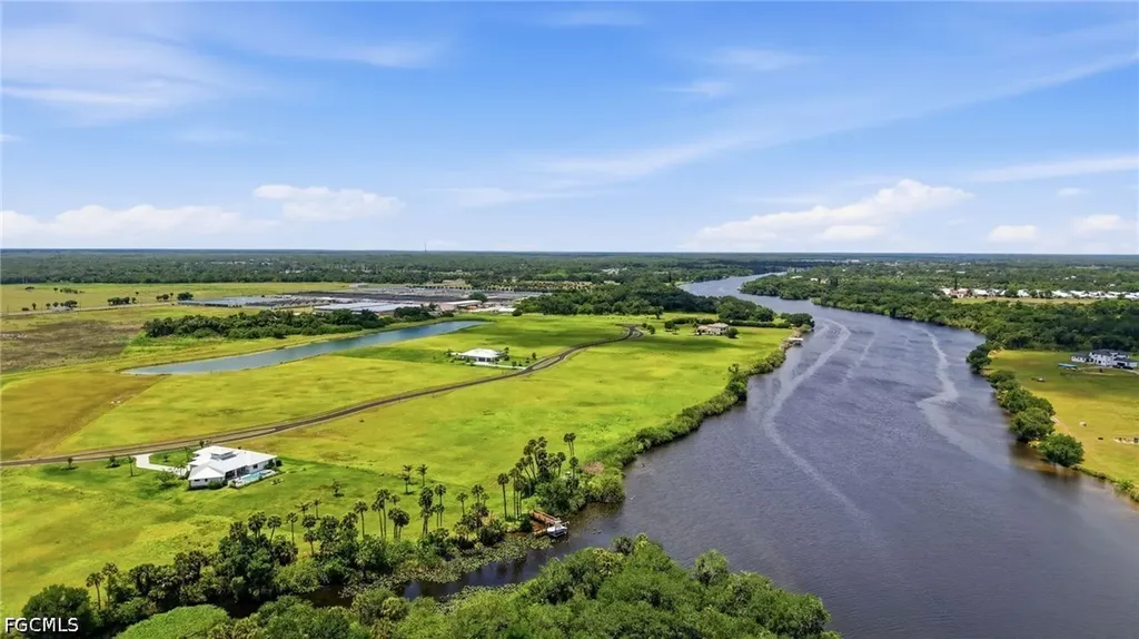 22833 Yellow Button Lane Alva FL 33920
