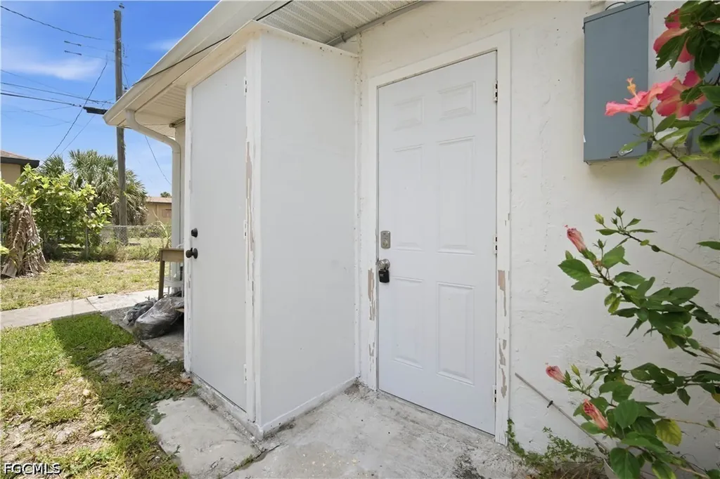 3026 2nd Street Fort Myers FL 33916