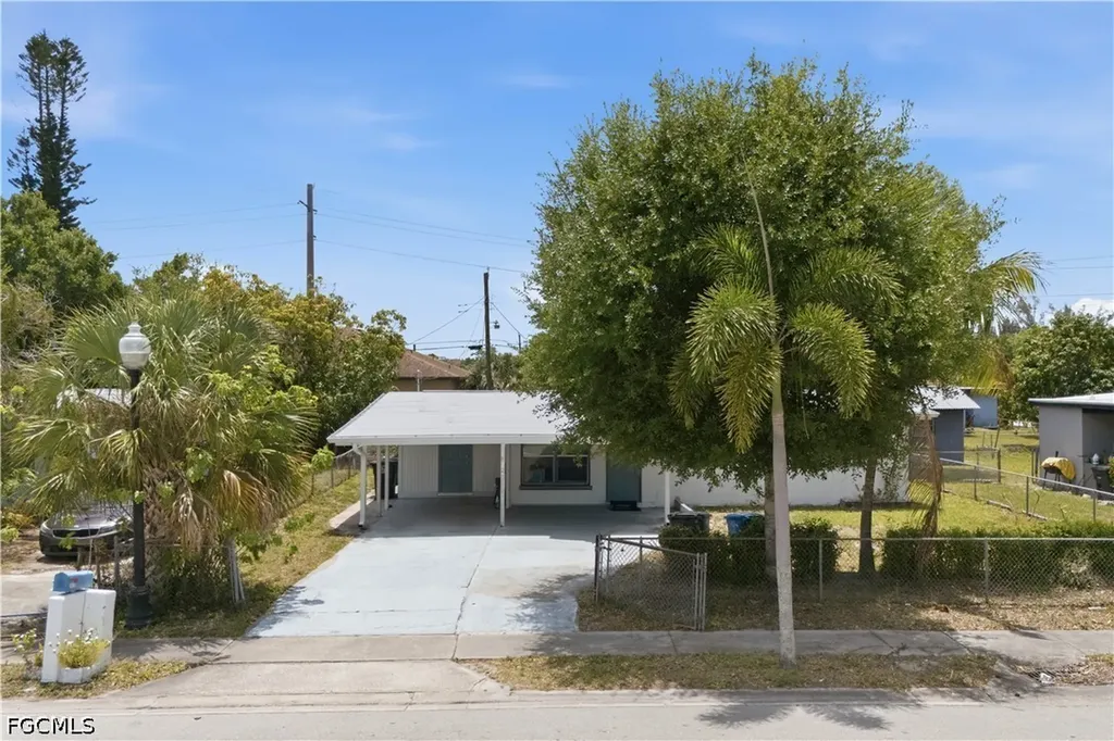 3026 2nd Street Fort Myers FL 33916