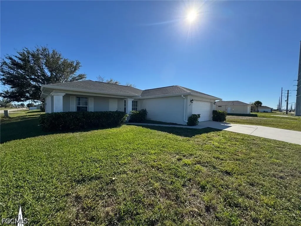 224 Kismet Parkway E Cape Coral FL 33909