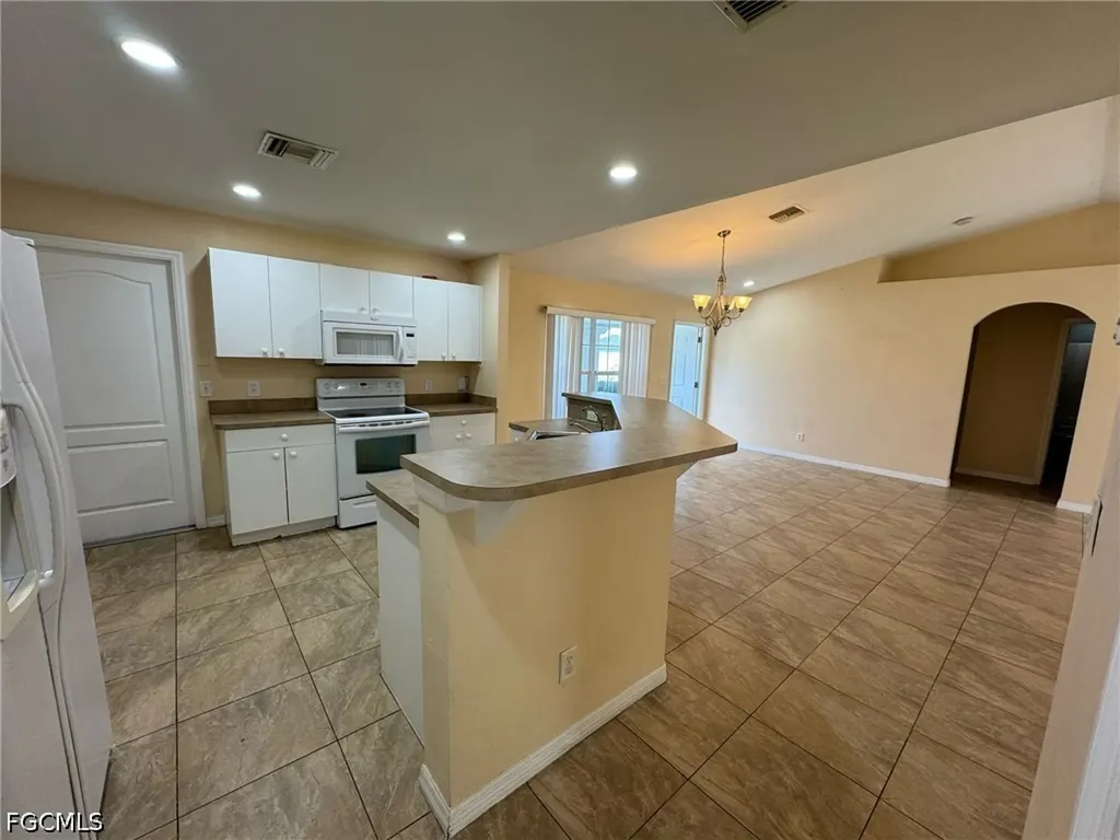 224 Kismet Parkway E Cape Coral FL 33909