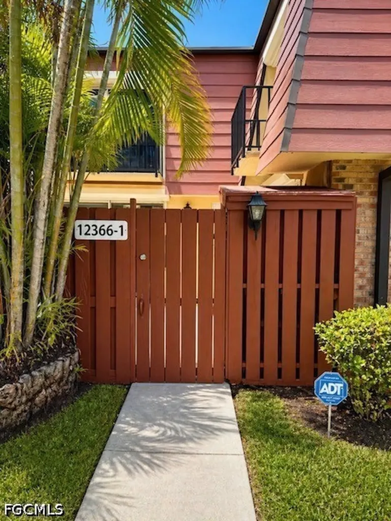 12366 Woodrose Court Fort Myers FL 33907