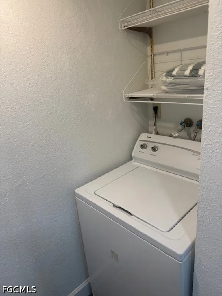 12366 Woodrose Court Fort Myers FL 33907