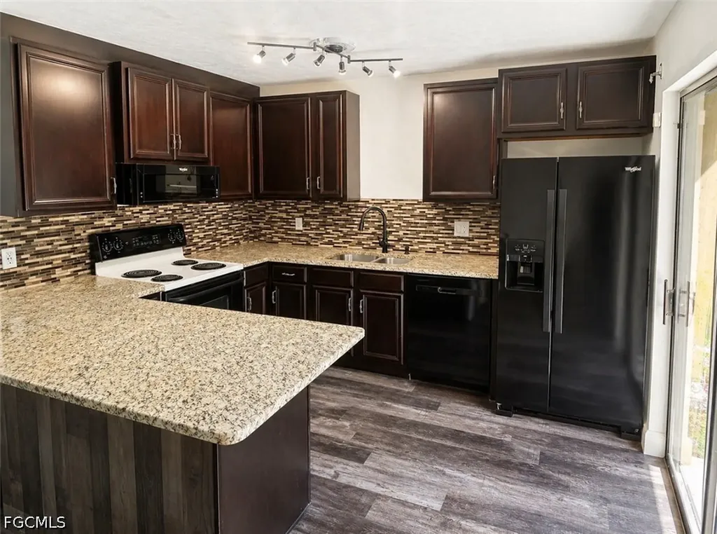 12366 Woodrose Court Fort Myers FL 33907