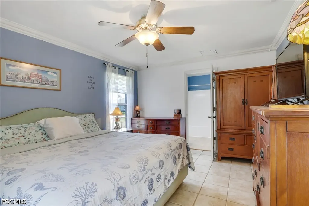 3311 SW 9th Avenue Cape Coral FL 33914
