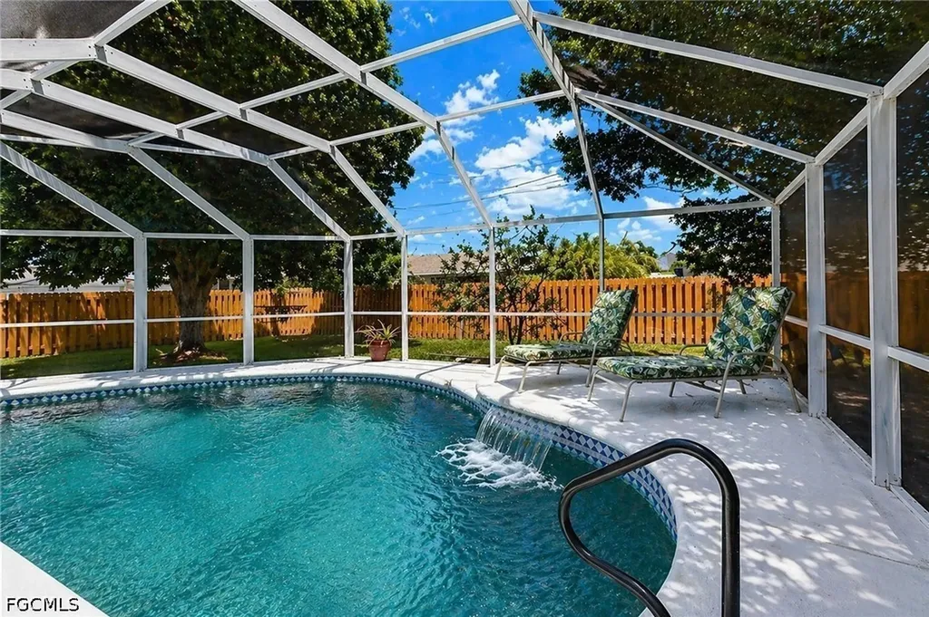 3311 SW 9th Avenue Cape Coral FL 33914