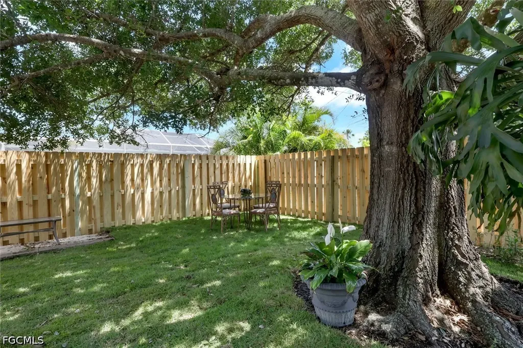 3311 SW 9th Avenue Cape Coral FL 33914