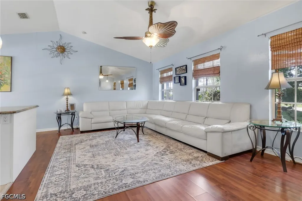 3311 SW 9th Avenue Cape Coral FL 33914