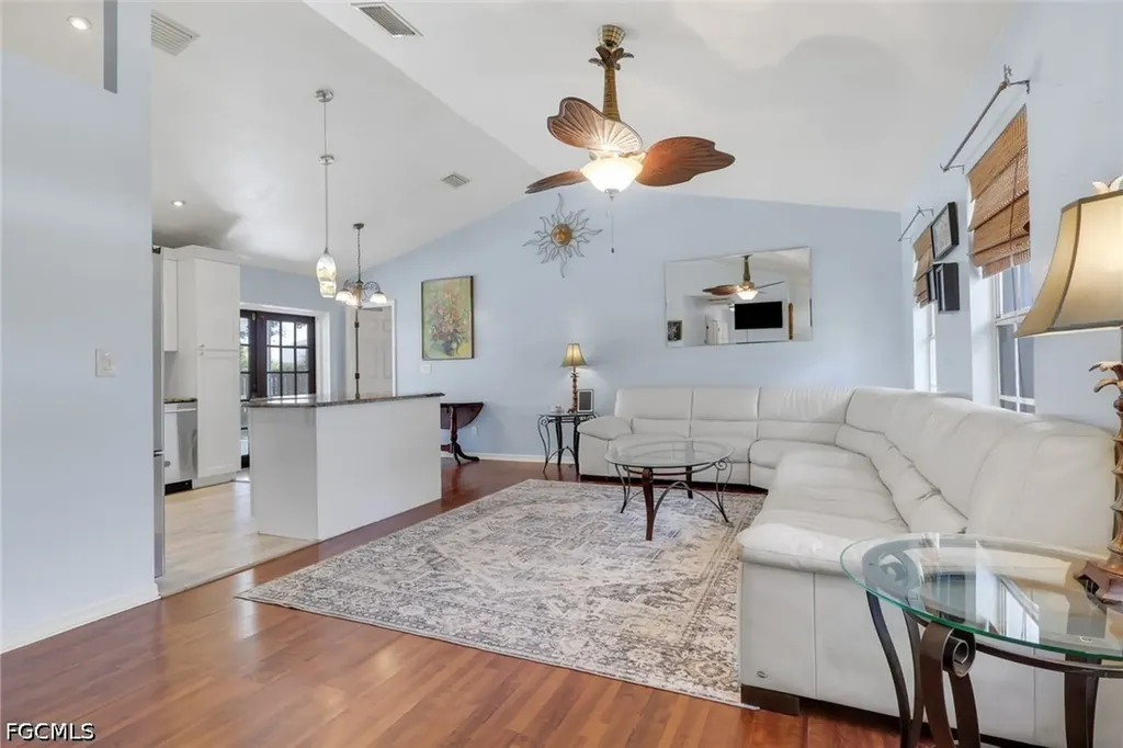 3311 SW 9th Avenue Cape Coral FL 33914