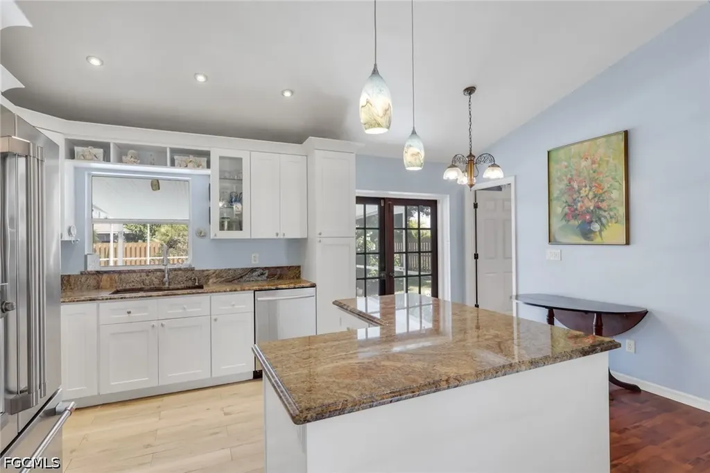 3311 SW 9th Avenue Cape Coral FL 33914
