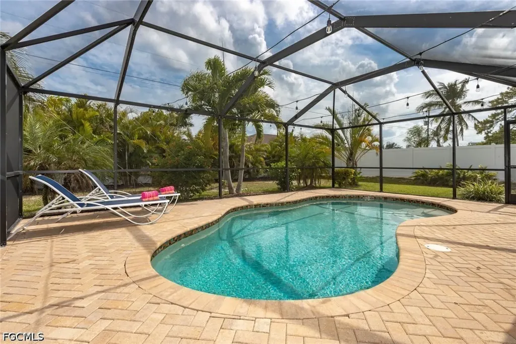 132 SE 27th Terrace Cape Coral FL 33904