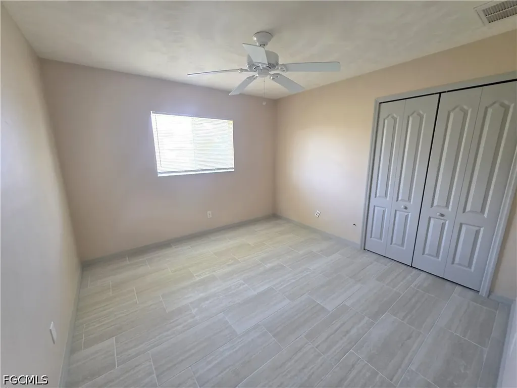 4614 SW 9th Place Cape Coral FL 33914