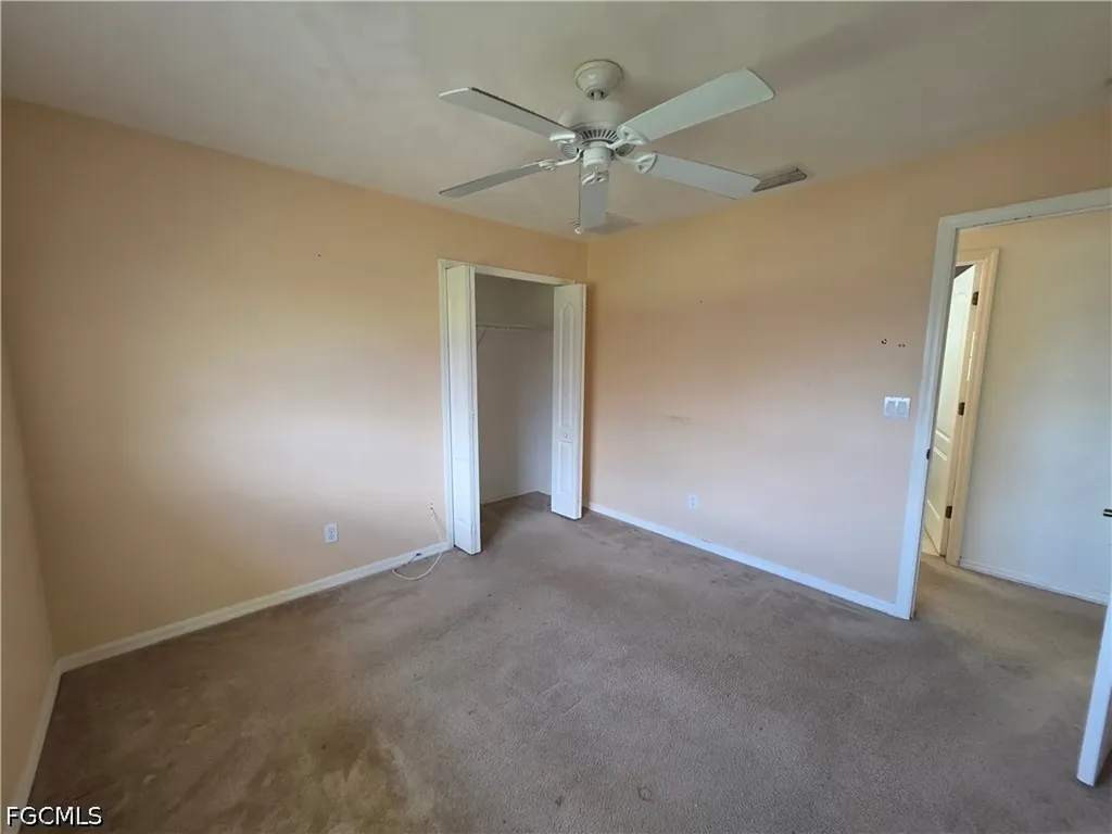 4614 SW 9th Place Cape Coral FL 33914