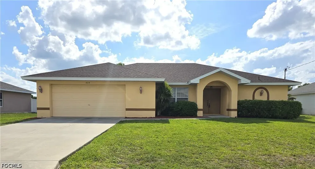 4614 SW 9th Place Cape Coral FL 33914