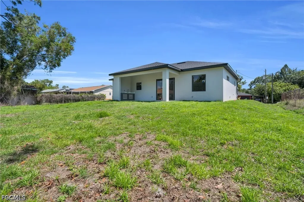4316 6th Street W Lehigh Acres FL 33971