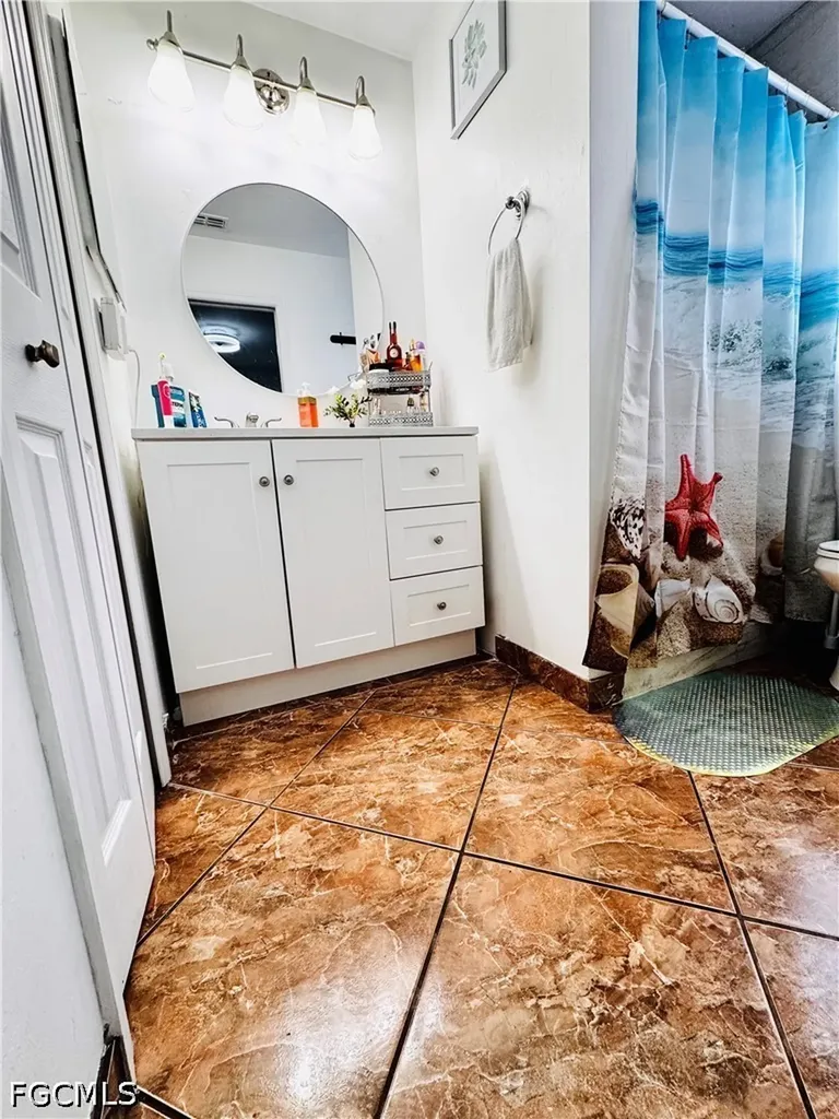723 Roosevelt Avenue Lehigh Acres FL 33936