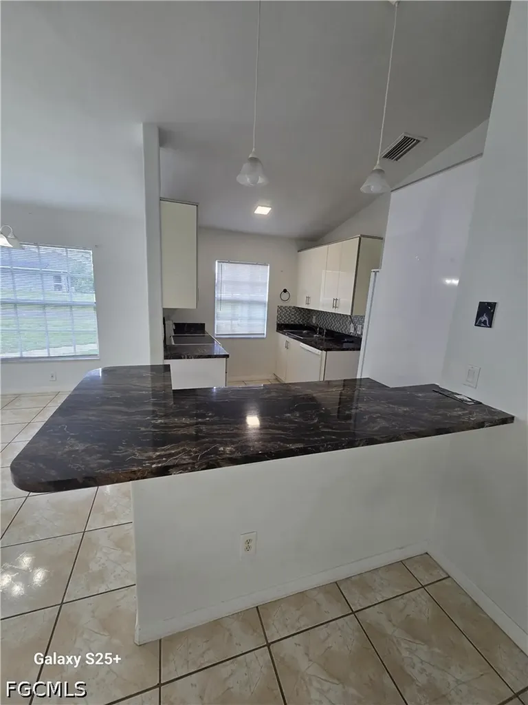 21 SW 24th Place Cape Coral FL 33991