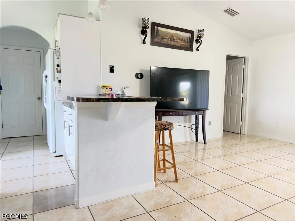 21 SW 24th Place Cape Coral FL 33991