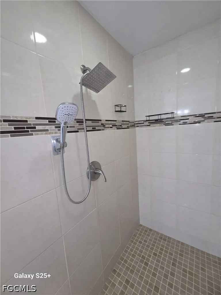 21 SW 24th Place Cape Coral FL 33991
