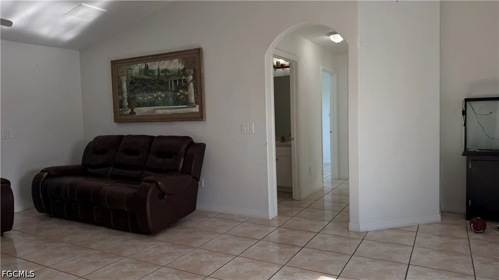 21 SW 24th Place Cape Coral FL 33991